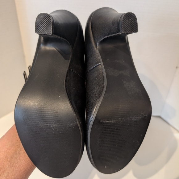 Journee Collection Black Mary Jane Heels Sz.8 "WINDY" - Picture 8 of 13